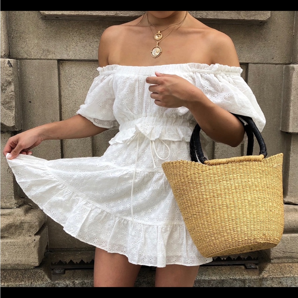 Sabo Skirt White Eyelet Top